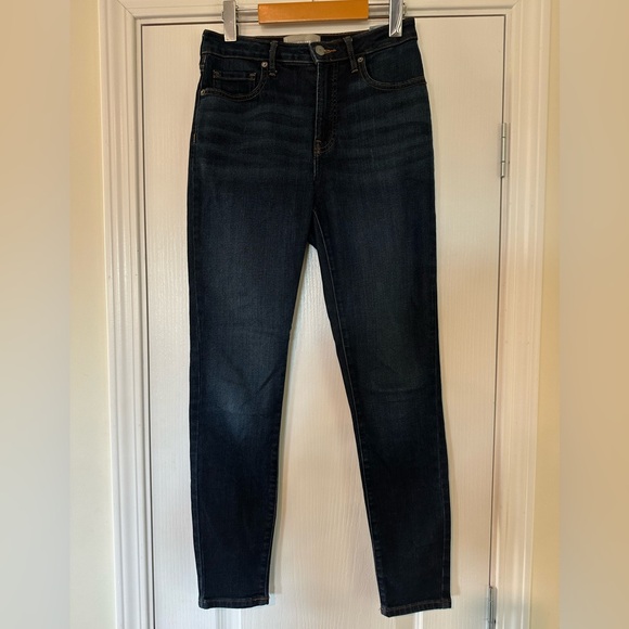 Everlane The Curvy Authentic Stretch High-Rise Skinny Jean - Picture 8 of 11